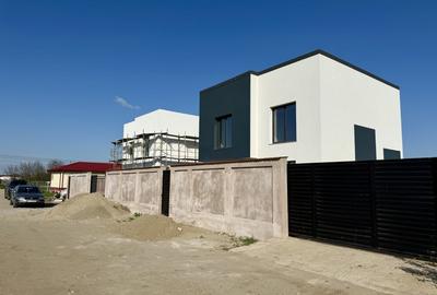 Vila de vanzare in Frumusani - 4 camere, foisor si curte spatioasa - 13