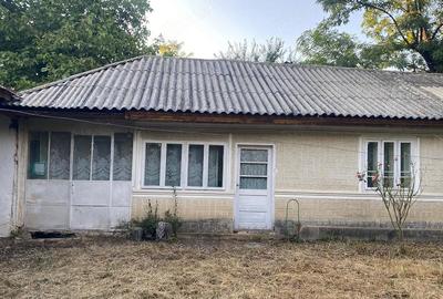 Casă cu 5 camere cu Teren 4300 Mp în Ghimicești - 5