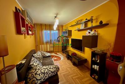 Apartament cu 3 camere decomandat în Ostroveni - 3