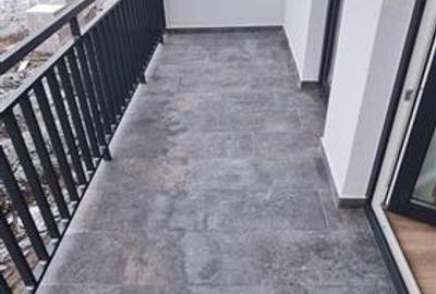 Apartament cu 2 camere decomandat în Tractorul - 7