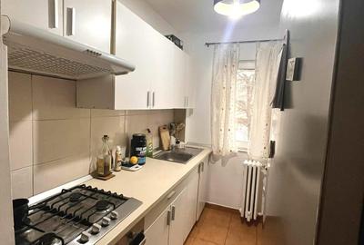 Apartament cu 2 camere semidecomandat, mobilat în Alexandru cel Bun - 2