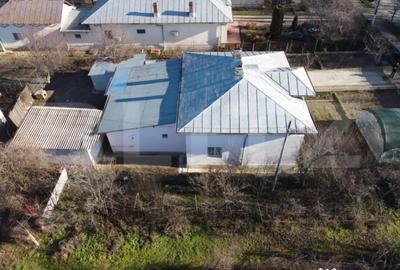 Casă cu 4 camere cu Teren 809 Mp în Central - 14