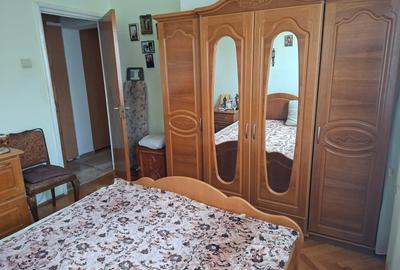 Apartament cu 3 camere decomandat, mobilat în Titan - 7