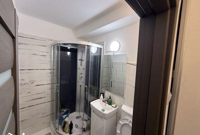 Apartament cu 2 camere în Micro 4 - 5