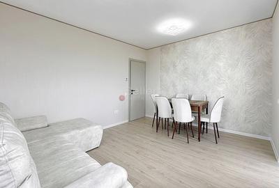 Apartament cu 3 camere decomandat, mobilat în Tractorul - 10