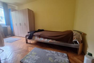 Apartament 3 camere, decomandat, etaj 2, mobilat Zona Dacia - 4
