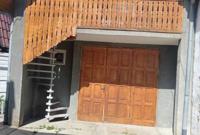 Casă cu 3 camere cu Teren 180 Mp în Piața Cluj - 2