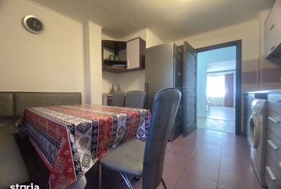 Apartament cu 3 camere decomandat în Micro 11 - 8