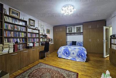 Apartament 2 camere vedere frontala la mare -Faleza Nord - 8