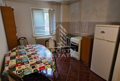 Apartament cu 2 camere semidecomandat, mobilat în P-ța Doina - 4