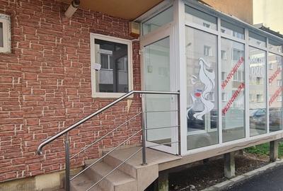 Spațiu comercial, 50 mp în Astra