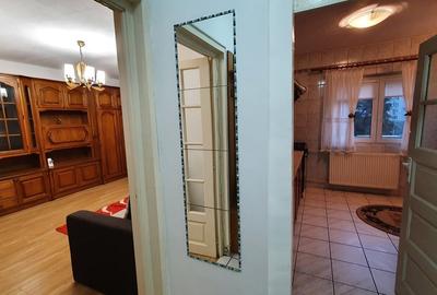 Garsonieră decomandată în 13 Septembrie - 2