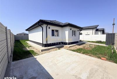 Casă cu 3 camere cu Teren 350 Mp în Vidra