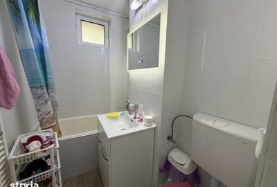 Apartament cu 3 camere decomandat în Central - 9