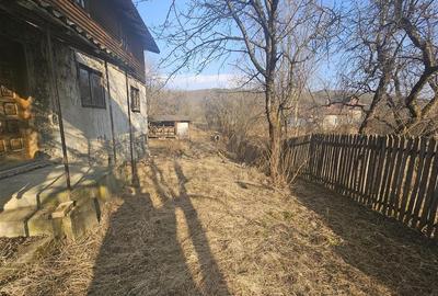 Casă cu 4 camere cu Teren 1000 Mp în Vâlcănești - 10