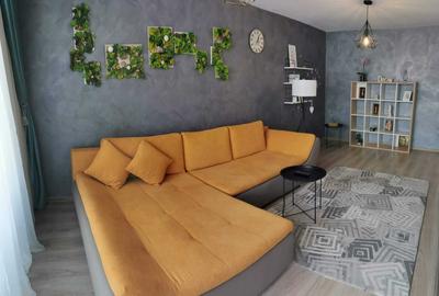 Apartament cu 2 camere decomandat în Tractorul - 4