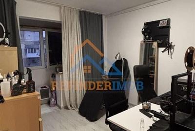 Apartament de vanzare cu 4 camere, zona Vitan - 3