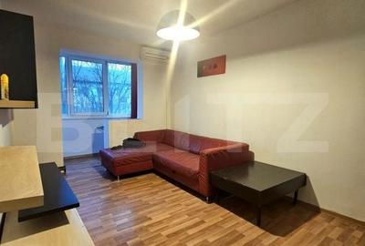 Apartament cu 3 camere semidecomandat în Dacia - 1