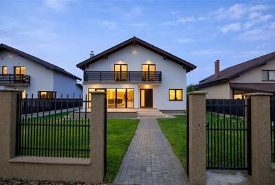 Casă individuală cu 5 camere cu Canalizare în Exterior Est - 12