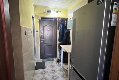 Garsonieră decomandată în Țiglina 1 - 3