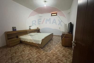 Casa / Vila cu 6 camere de vanzare - 21