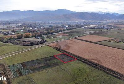 Teren de 460 mp, în Bartolomeu - 8