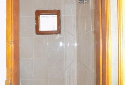 Casă cu 3 camere cu Teren 156 Mp în Chercea - 2