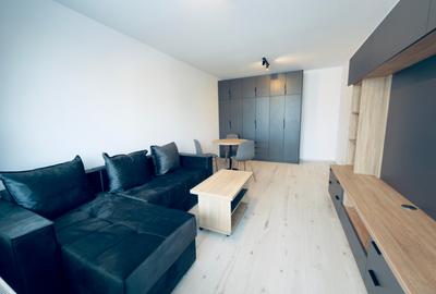 Apartament cu 2 camere decomandat, mobilat în Tractorul - 2