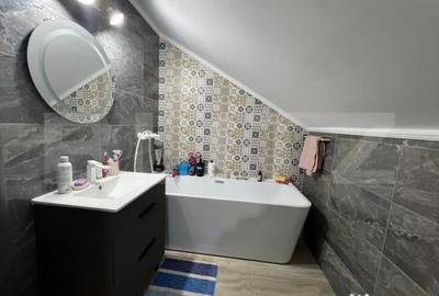 Casă cu 3 camere cu Teren 745 Mp în Titulescu - 4