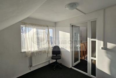 Casă individuală cu 4 camere cu Canalizare în Copou - 3