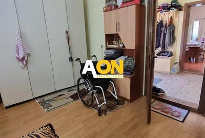 Casă individuală cu 2 camere cu Canalizare în Central - 4