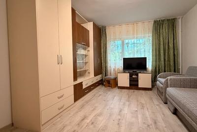 Apartament cu 2 camere decomandat, mobilat în Băneasa