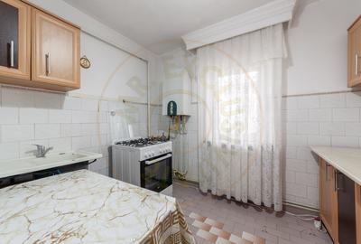 Apartament cu 3 camere decomandat în Topoloveni - 8