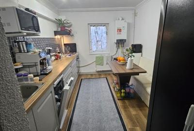 Apartament cu 3 camere decomandat în Lipovei - 2