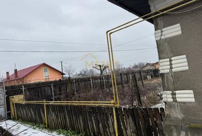 Casă individuală cu 6 camere cu Canalizare în Tomșani - 5
