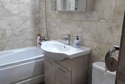 Apartament cu 3 camere decomandat în Central - 2
