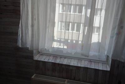 Garsonieră decomandată, mobilată în Central - 9