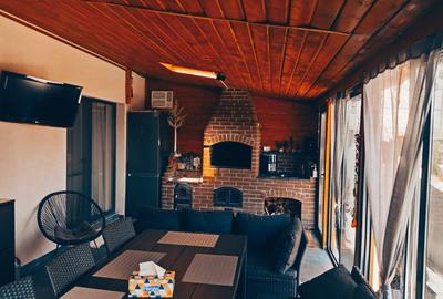 Casa / vila Platou Prundu - Craiovei , mobilata / utilata , finisaje moderne ! - 26