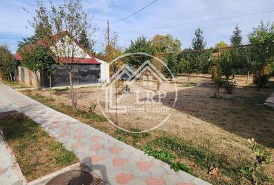 Casă individuală cu 8 camere cu Canalizare în Voluntari - 3