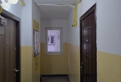 Garsonieră decomandată în Eroii Revoluției