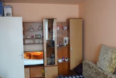 Apartament cu 2 camere decomandat în Central - 11