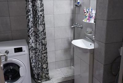 Garsonieră decomandată în Central - 3