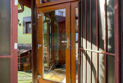 Casă cu 5 camere cu Garaj în Văliug - 38