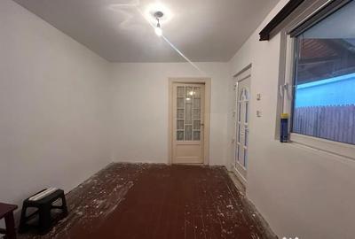 Casă cu 3 camere cu Teren 105 Mp în Central - 8