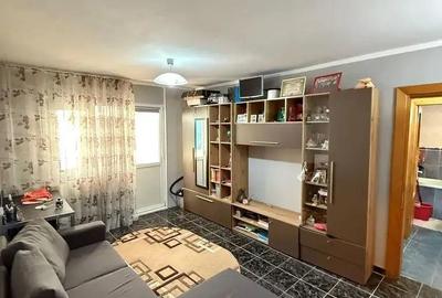 Apartament cu 3 camere semidecomandat în Central - 6