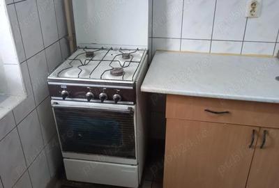 Garsonieră decomandată în Berceni - 2