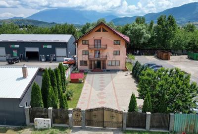 Vila cu potential in Zarnesti - 10 camere, curte mare - 6