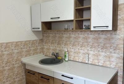 Apartament cu 3 camere decomandat în Central - 4