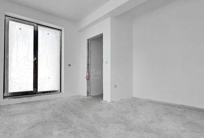 Casă cu 4 camere cu Canalizare în Ghimbav Livadă - 8