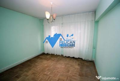 Apartament cu 3 camere decomandat în Piața Nouă - 3